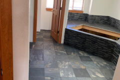 14′′ × 14′′ Slate tiles with ledge slate tiles (stacked stone) in Larkspur, Colorado