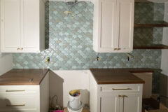 Backsplash: Ceramic tile, scalloped pattern, random colors, in Denver, Colorado